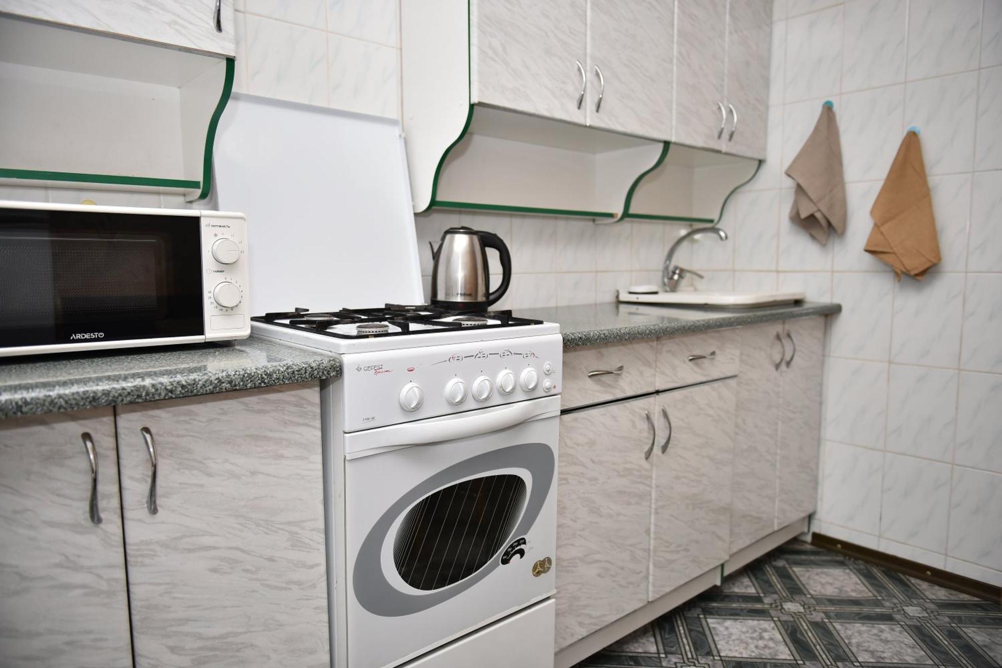 недорога на харківській, 32 Apartment